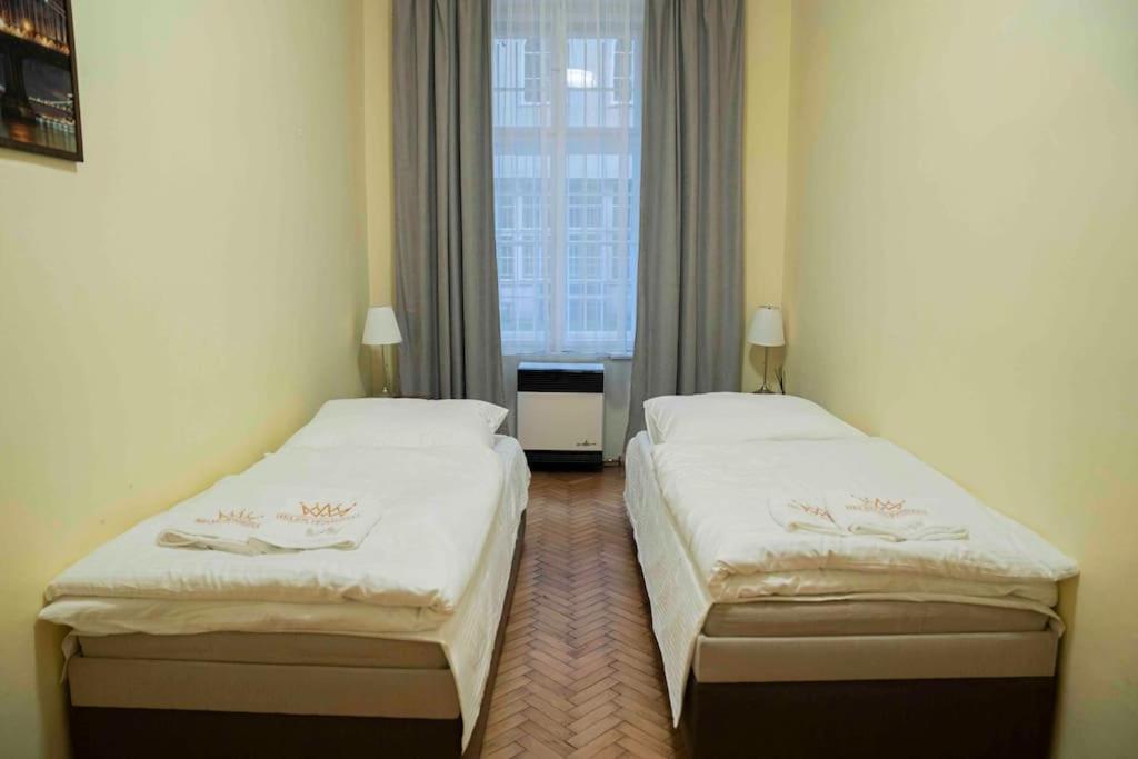 Cozy Flat By Wenceslas Square! プラハ エクステリア 写真